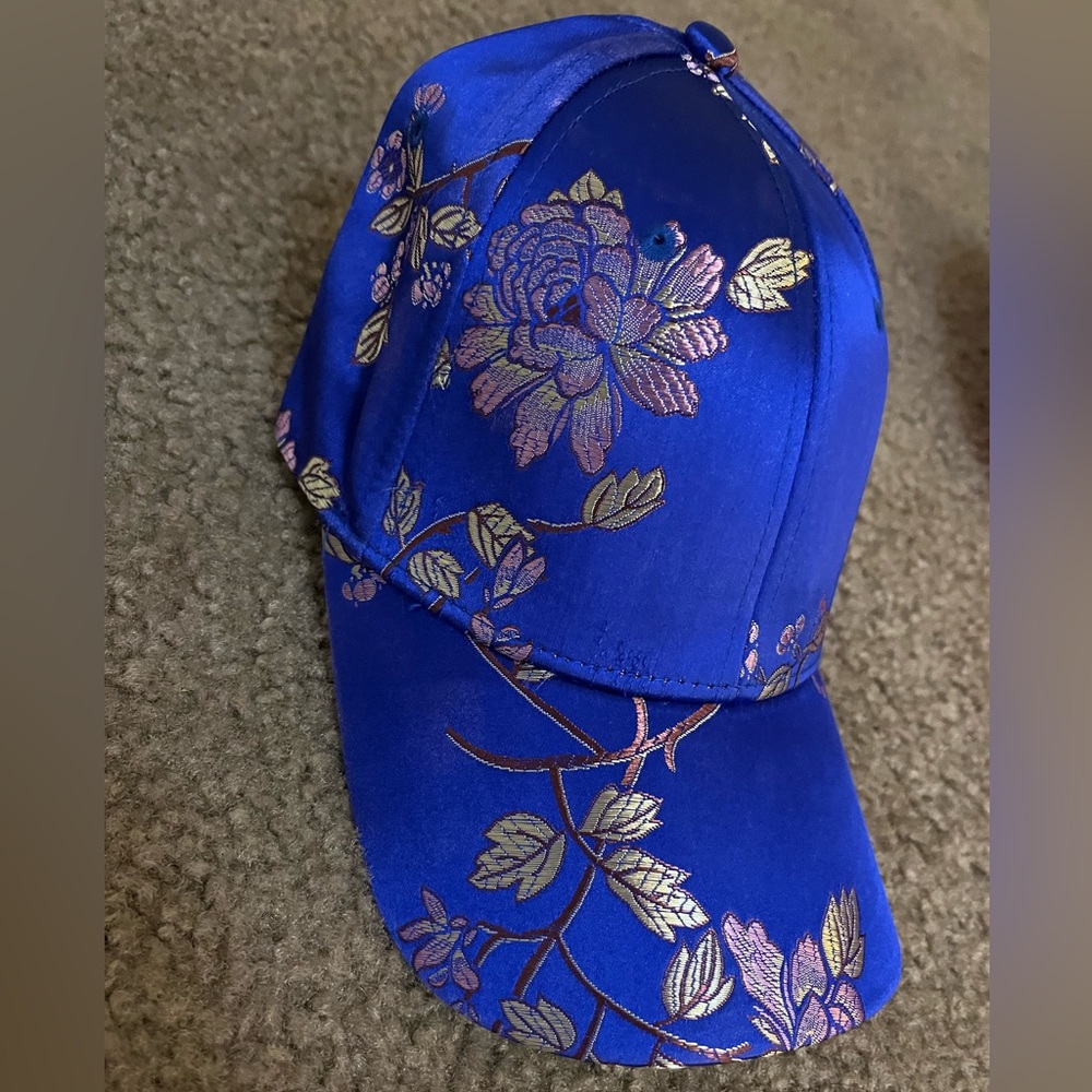 Forever 21 Satin Floral Blue Cap - Picture 2 of 4